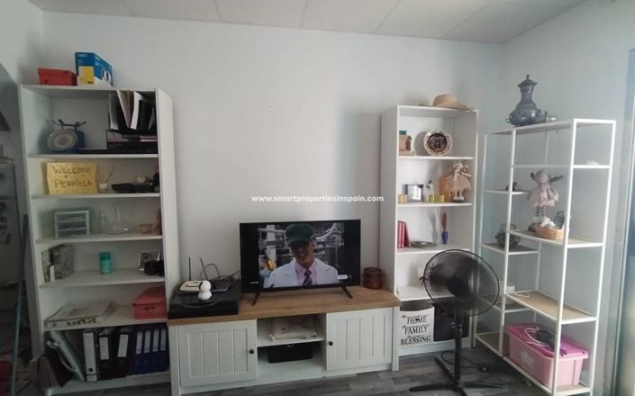 Image No.2-2 Bed Country House for sale