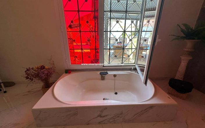 Image No.19-3 Bed Villa for sale