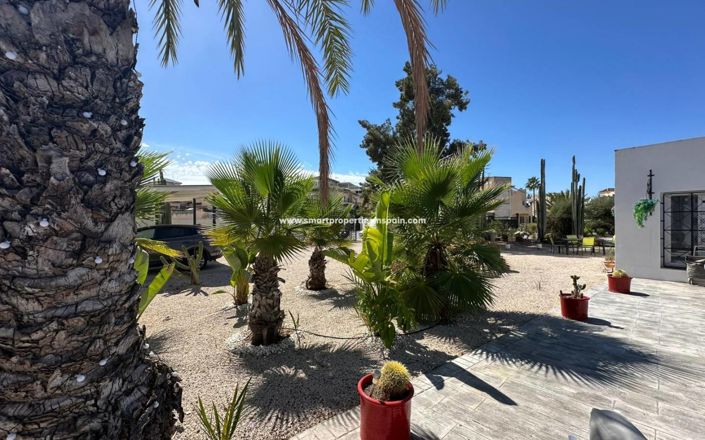 Image No.23-3 Bed Villa for sale