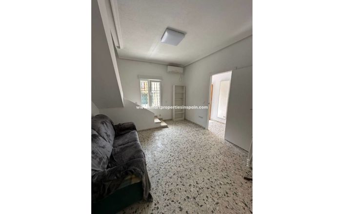 Image No.3-3 Bed Townhouse for sale