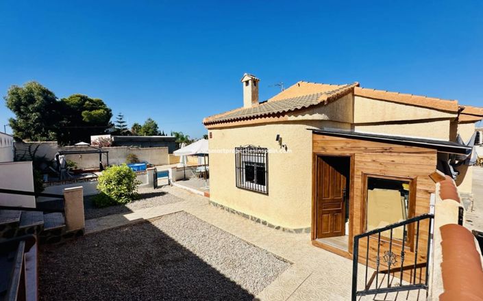 Image No.18-3 Bed Villa for sale