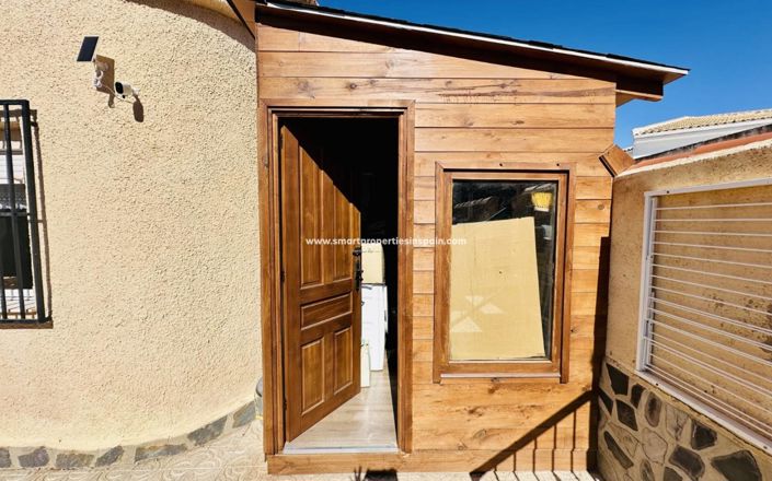 Image No.19-3 Bed Villa for sale