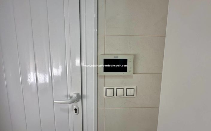 Image No.10-3 Bed Villa for sale