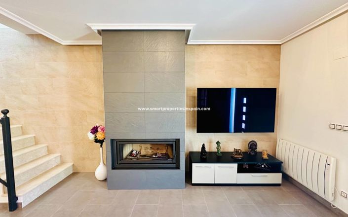 Image No.15-3 Bed Villa for sale