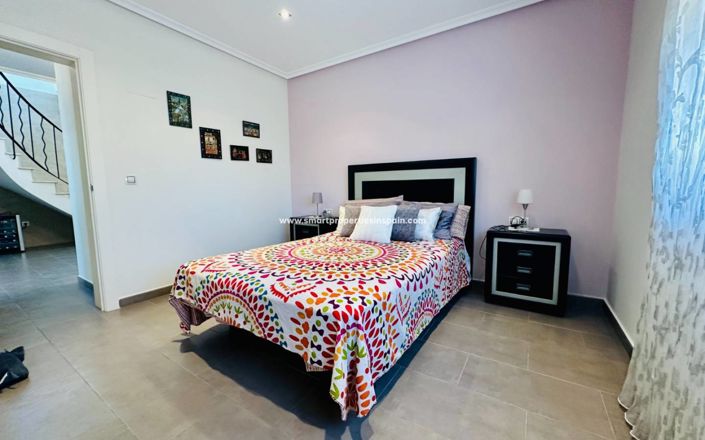 Image No.16-3 Bed Villa for sale