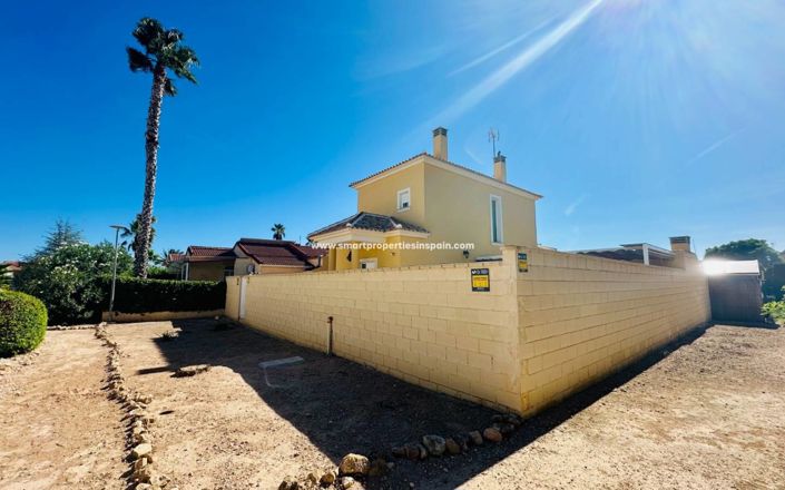 Image No.42-3 Bed Villa for sale