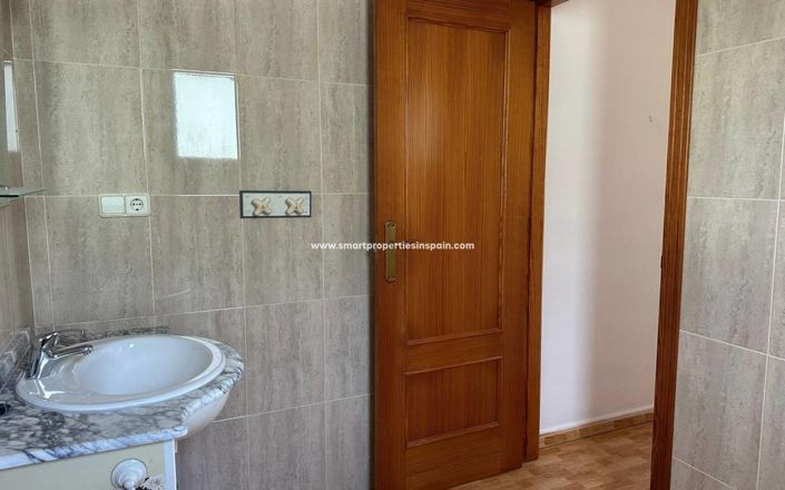 Image No.15-1 Bed Commercial for sale