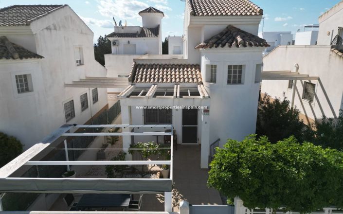 Image No.1-3 Bed Villa for sale