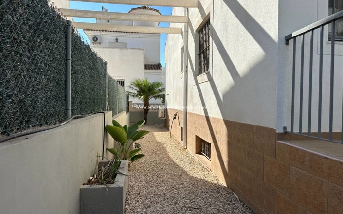 Image No.24-3 Bed Villa for sale