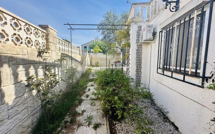 Image No.29-4 Bed Villa for sale