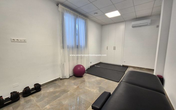 Image No.32-7 Bed Villa for sale