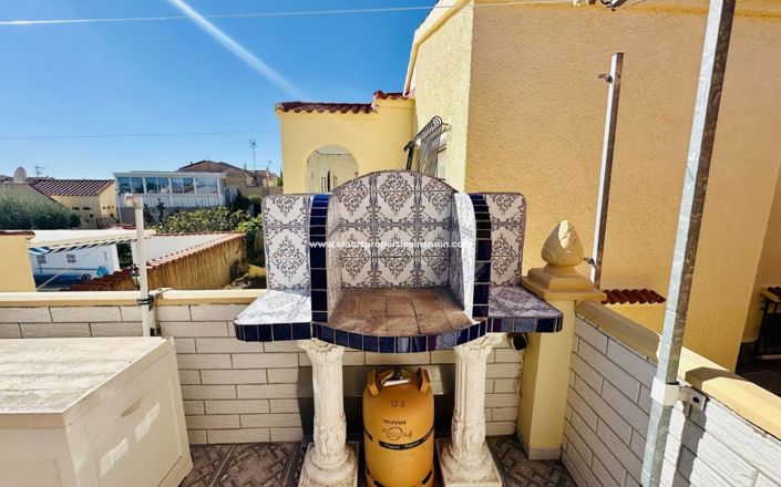 Image No.12-2 Bed Villa for sale