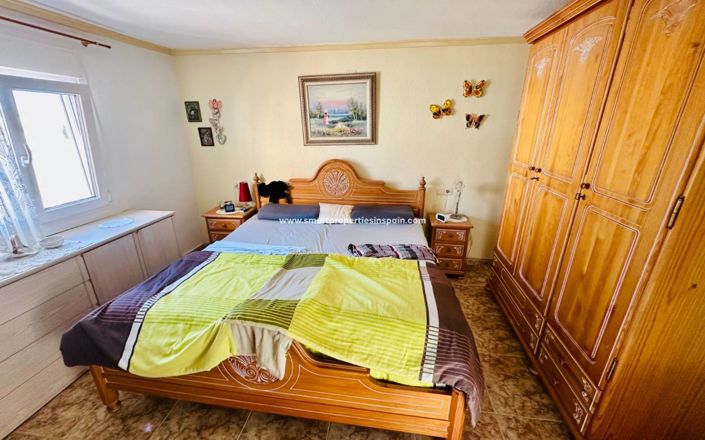 Image No.16-2 Bed Villa for sale