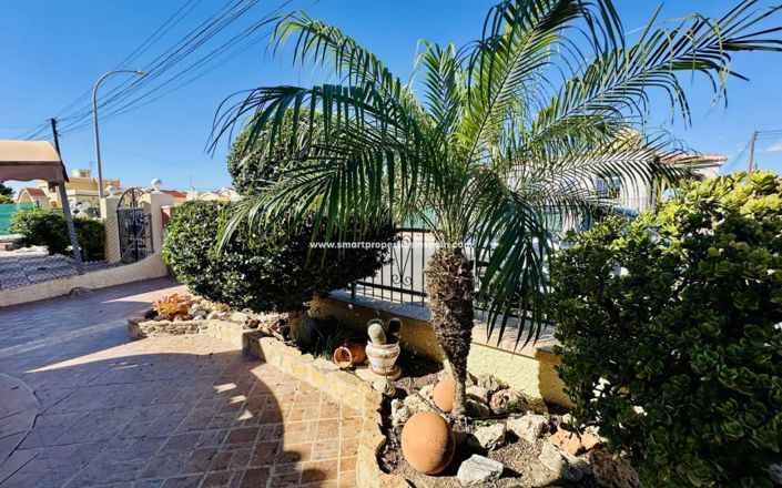 Image No.41-2 Bed Villa for sale