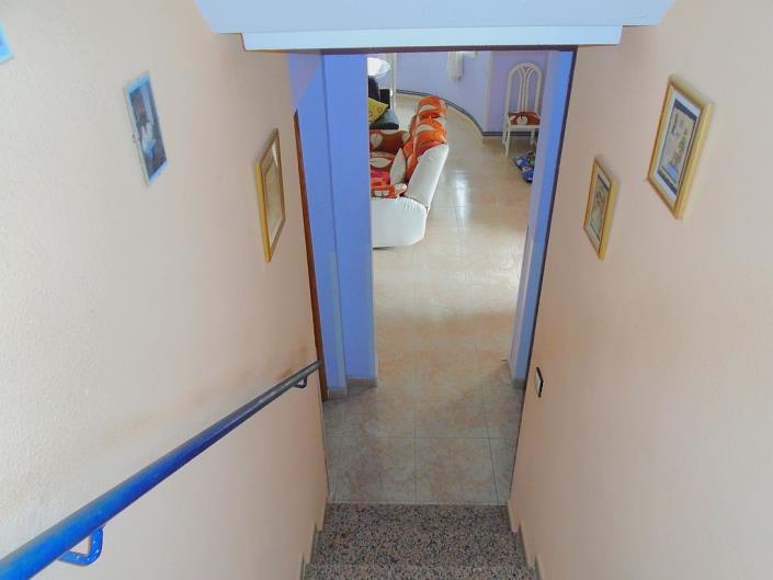 Image No.27-3 Bed House for sale