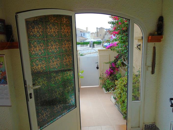 Image No.30-3 Bed House for sale