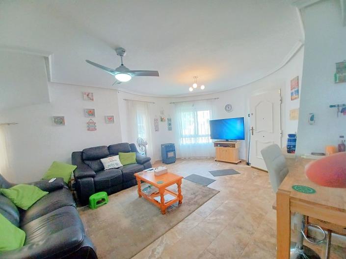 Image No.12-3 Bed Villa / Detached for sale