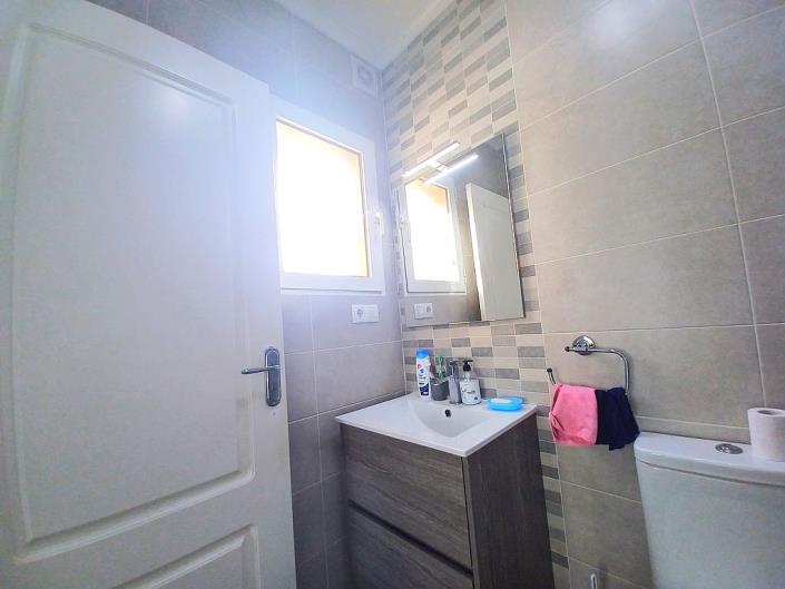 Image No.28-3 Bed Villa / Detached for sale