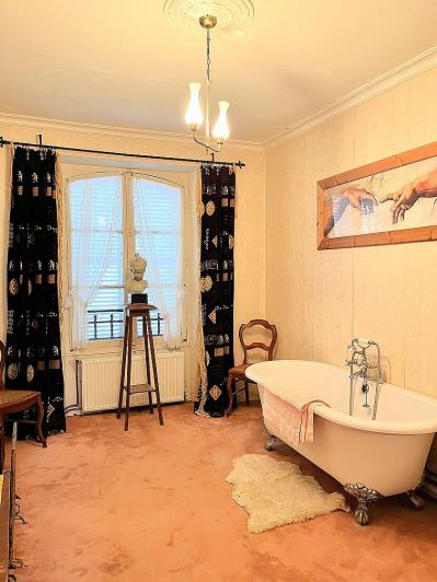 Image No.6-9 Bed Villa / Detached for sale