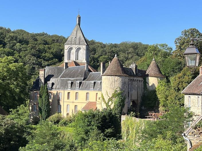 Image No.20-9 Bed Villa / Detached for sale