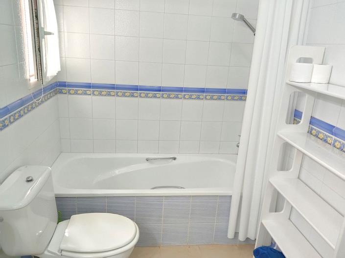 Image No.31-3 Bed Townhouse for sale