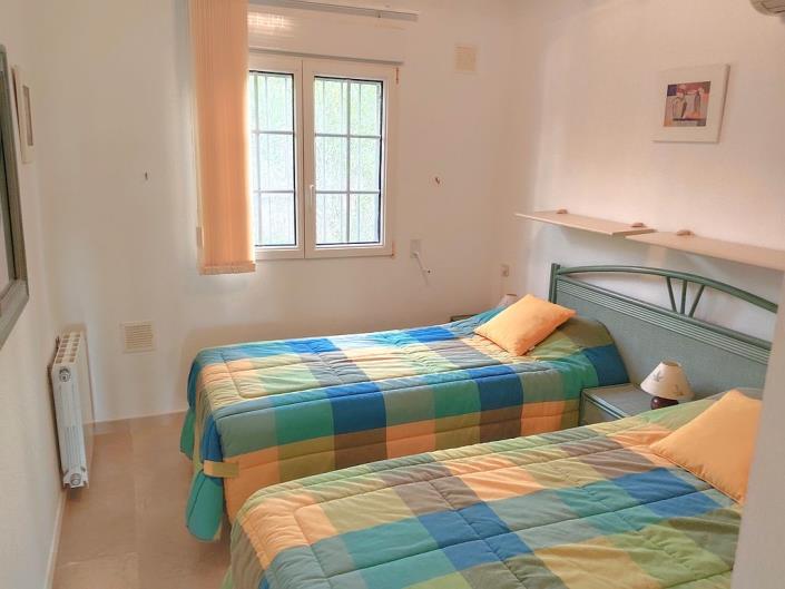 Image No.33-3 Bed Townhouse for sale