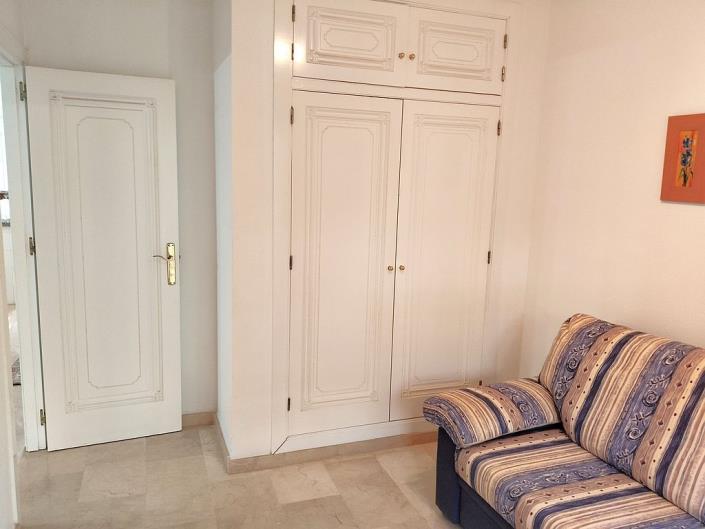 Image No.37-3 Bed Townhouse for sale