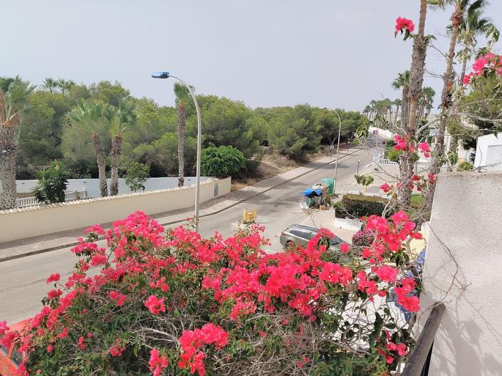 Image No.13-3 Bed Townhouse for sale