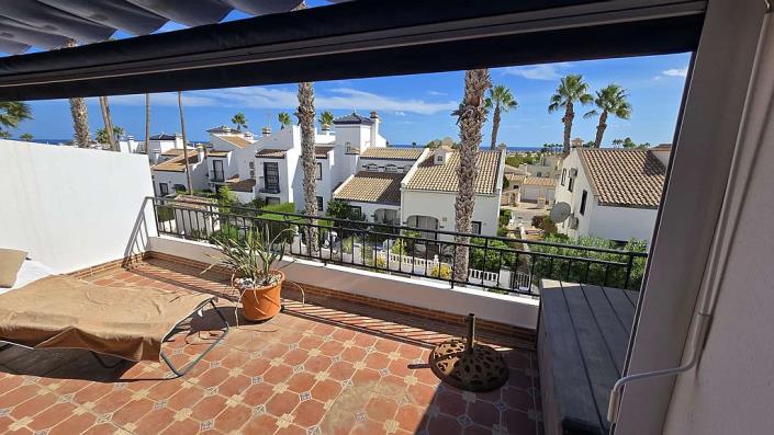 Image No.6-3 Bed House for sale