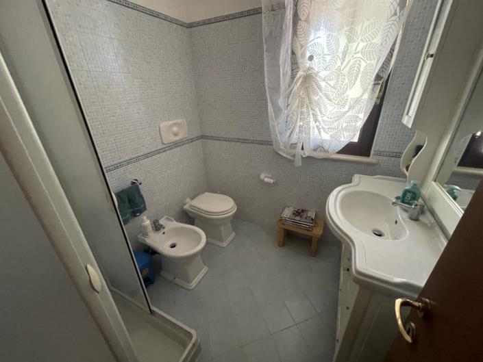 Image No.29-8 Bed Villa for sale