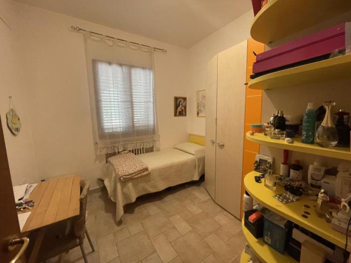 Image No.32-8 Bed Villa for sale