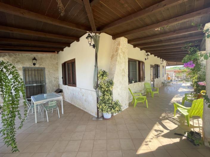 Image No.44-8 Bed Villa for sale