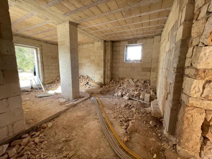 Image No.15-3 Bed Country House for sale