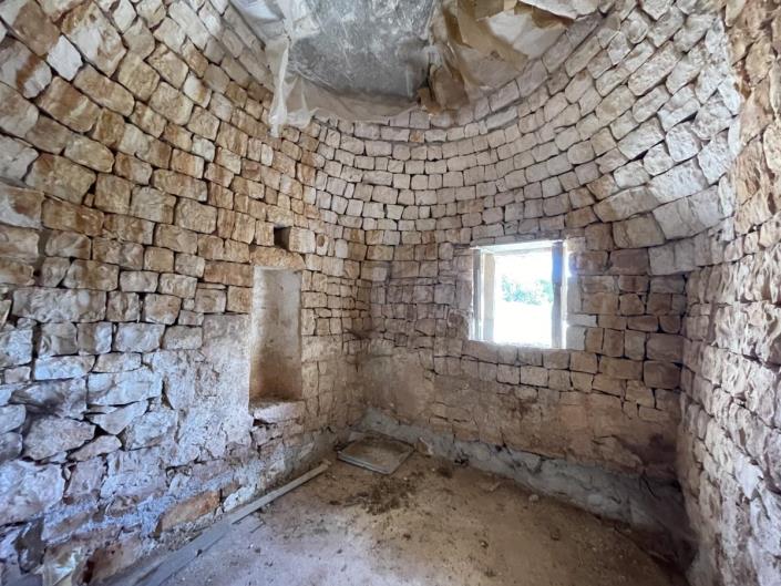 Image No.18-3 Bed Country House for sale