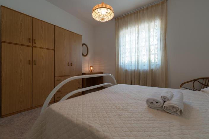 Image No.18-3 Bed Villa for sale