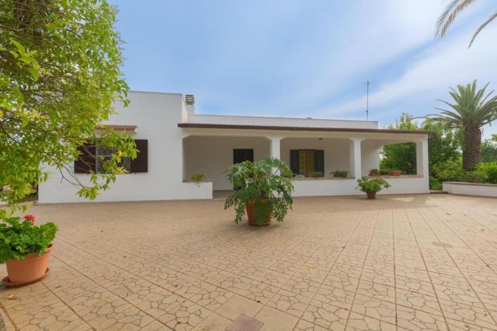 Image No.5-3 Bed Villa for sale