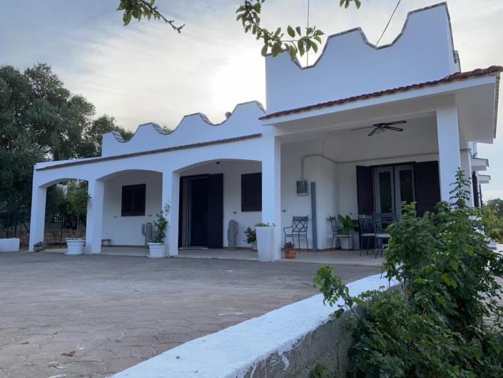 Image No.2-2 Bed Villa for sale