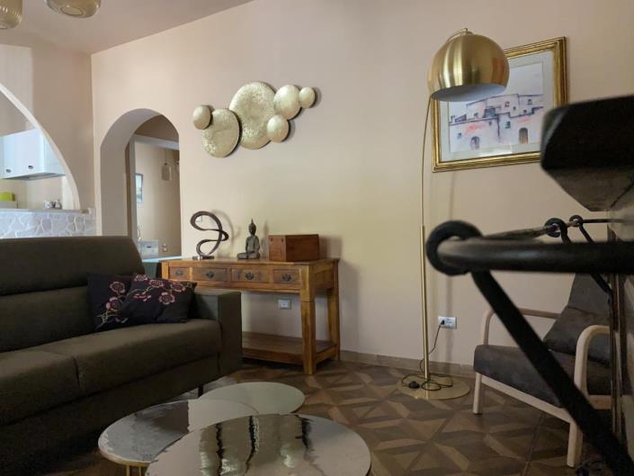 Image No.25-2 Bed Villa for sale