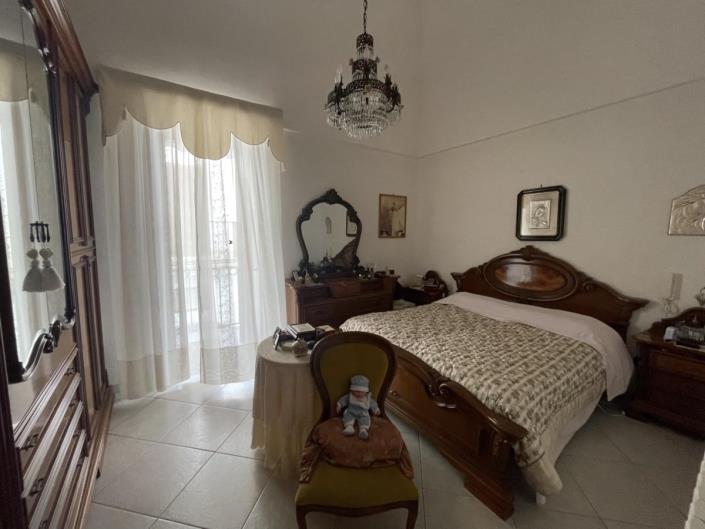 Image No.30-2 Bed Apartment for sale