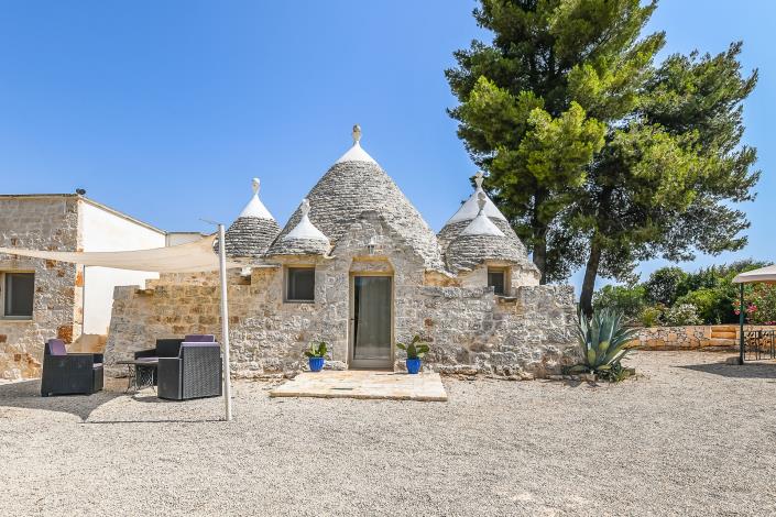Image No.23-4 Bed Trullo for sale