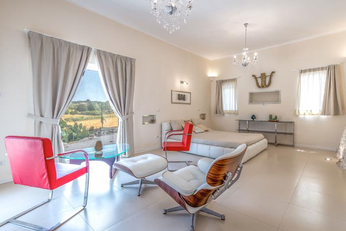 Image No.30-4 Bed Trullo for sale