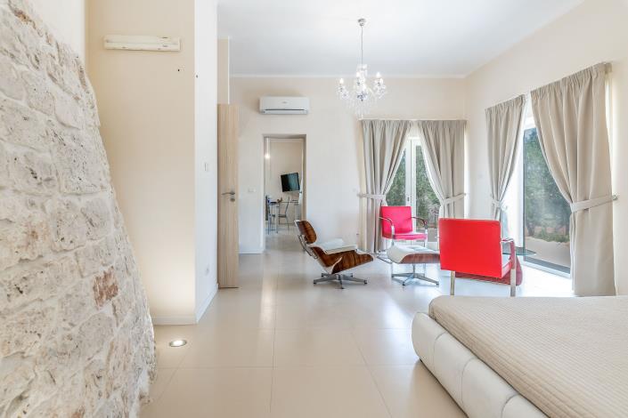 Image No.34-4 Bed Trullo for sale