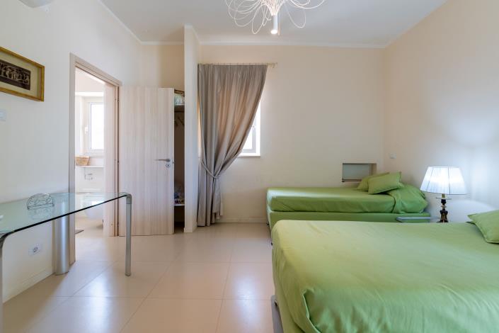 Image No.57-4 Bed Trullo for sale