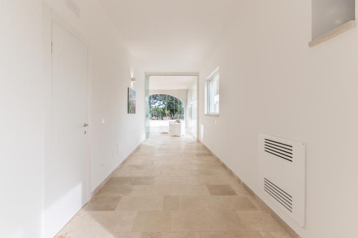 Image No.15-4 Bed Villa for sale