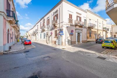 1 - Latiano, House