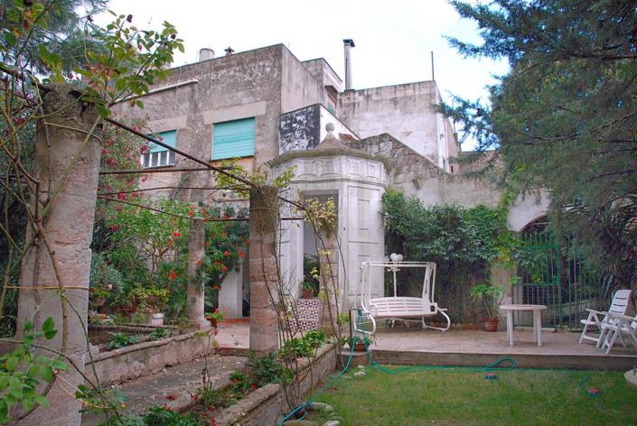 Image No.18-4 Bed House for sale