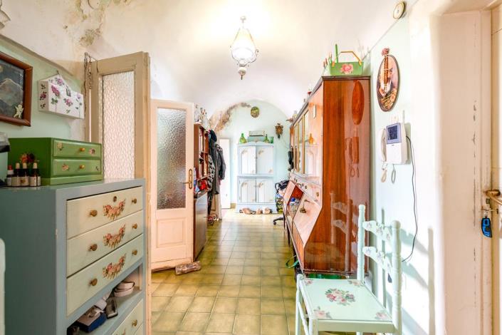 Image No.39-4 Bed House for sale