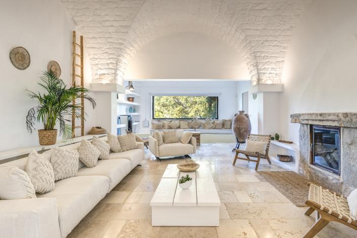 Image No.27-3 Bed Villa for sale