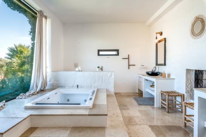 Image No.45-3 Bed Villa for sale