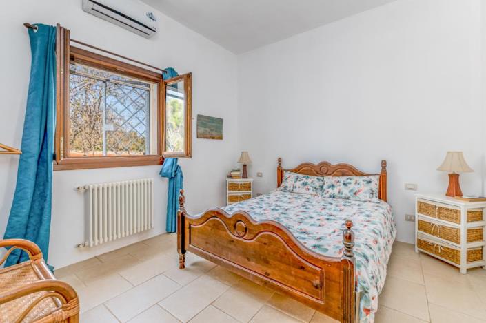 Image No.27-3 Bed Villa for sale